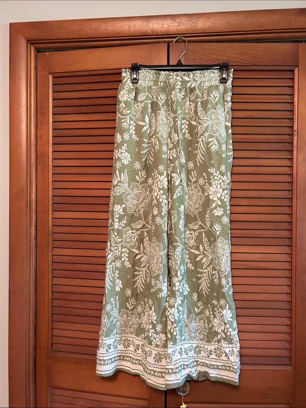 LC Lauren Conrad Olive Green Wide Leg Pants with White Floral Print